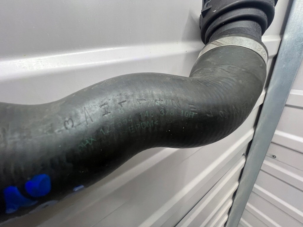 фото №5, Шланг пабтрубок  воды радиатора bmw 5 f07 f10 f11 7 f01 f02 3.0 d n57 8509274