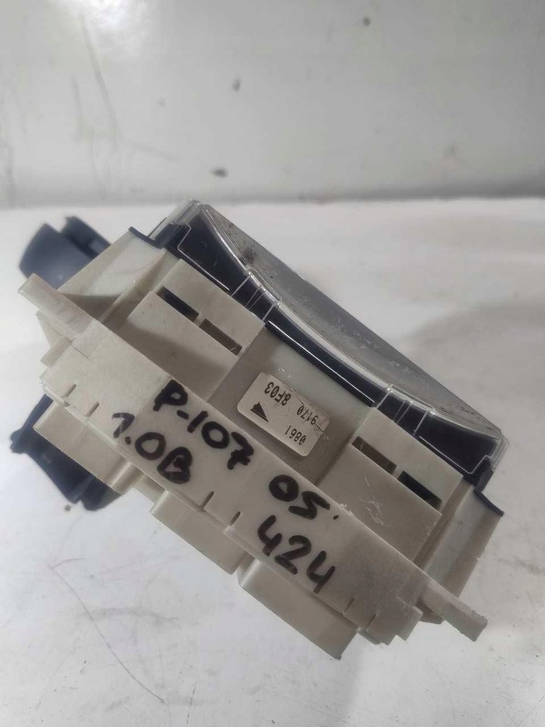 фото №5, Счетчик peugeot 107 citroen c1 toyota aygo 83270-0h011-a