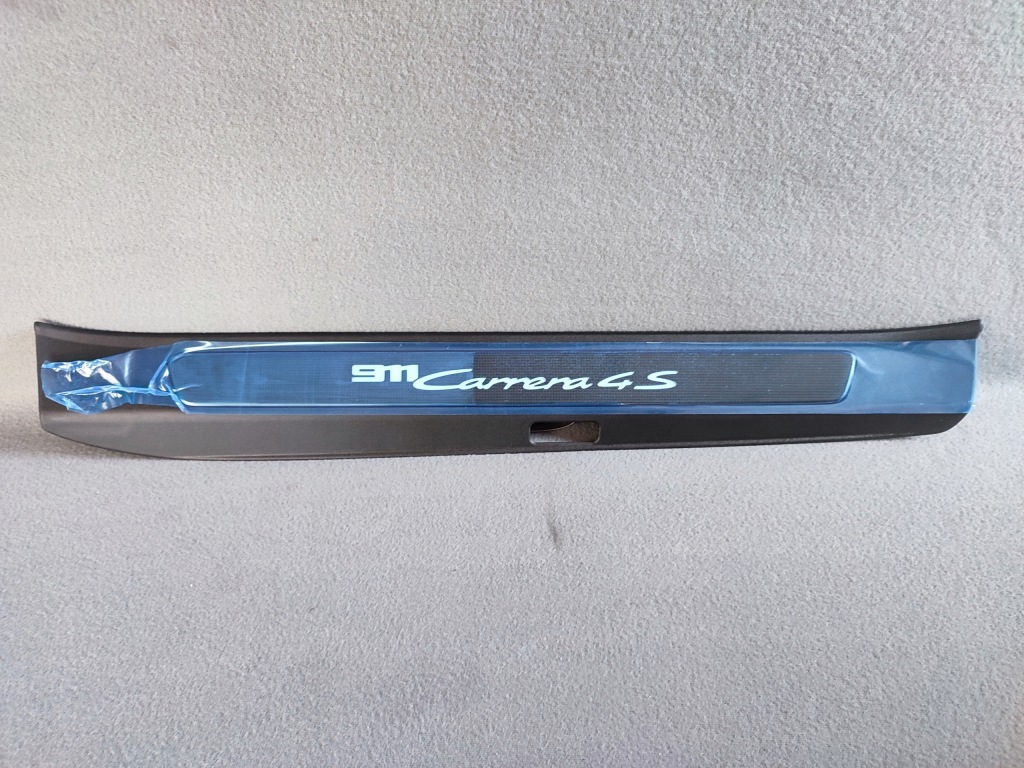 фото №1, Porsche 911 992 carrera 4s молдинг захист поріг ліва led 992853373 nowa oryg
