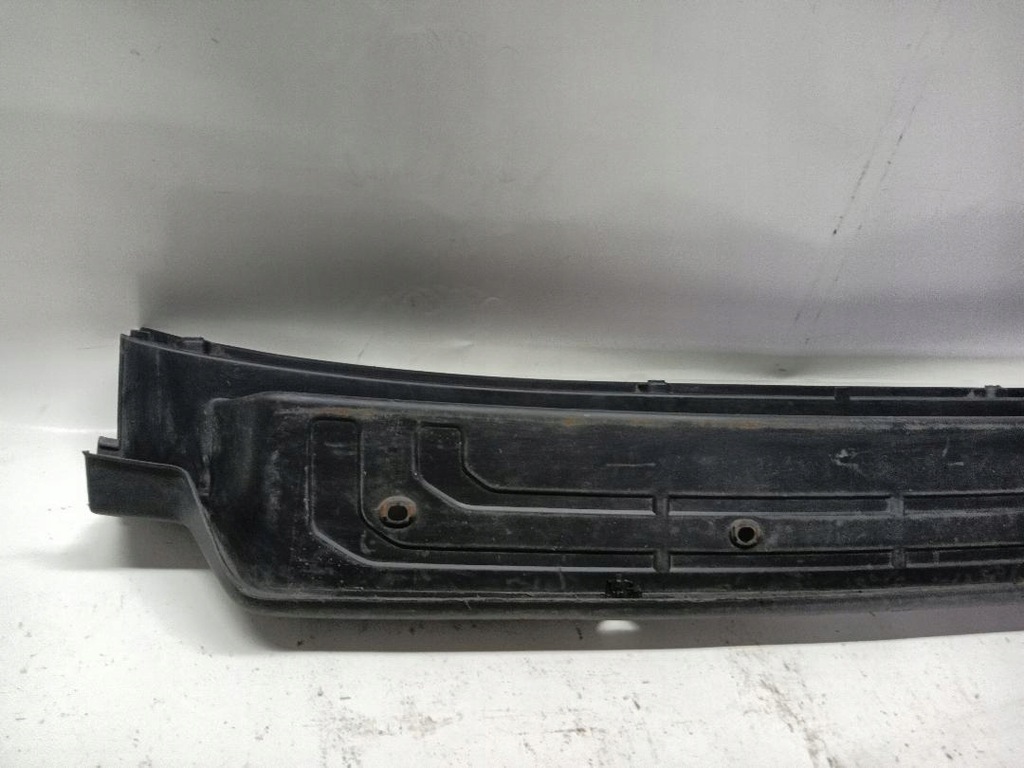 фото №11, Накладка бампера задня задня vw crafter 7c0807983