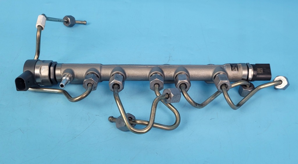 фото №8, Bmw 2' f44 218d gran coupe 21r молдинг впрыскная 8579239