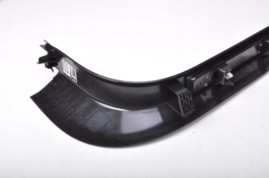 фото №8, Volvo v60 ii молдинг порог левая 31468384