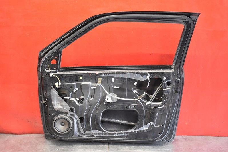 фото №14, Дверь правое перед передние чёрные suzuki swift iv mk6 3d hb 04-10