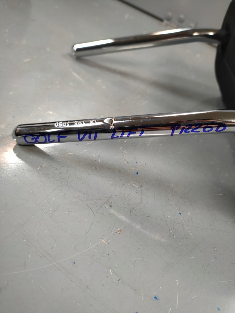 фото №5, Vw golf vii 7 lift підголівник передній перед правий lub лівий матеріал