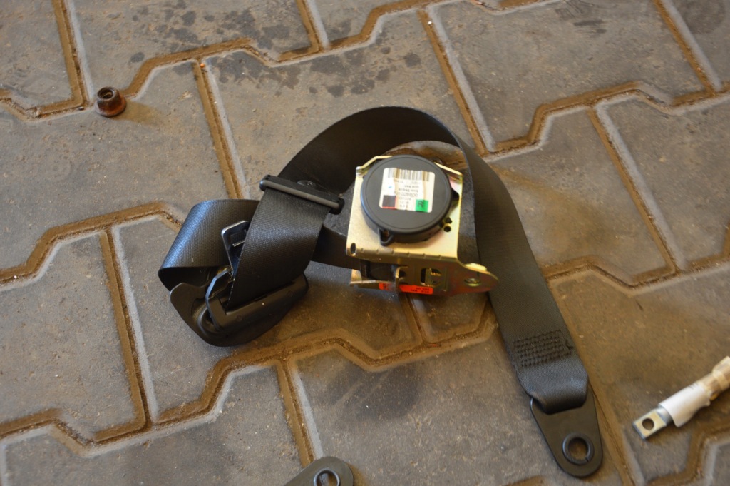 фото №1, Mini cooper r50 pas правий перед 7118130