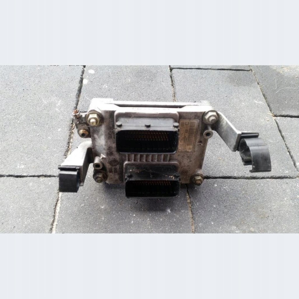фото №2, Блок управления бортовой компьютер двигателя alfa romeo оригинальный номер 0261206715