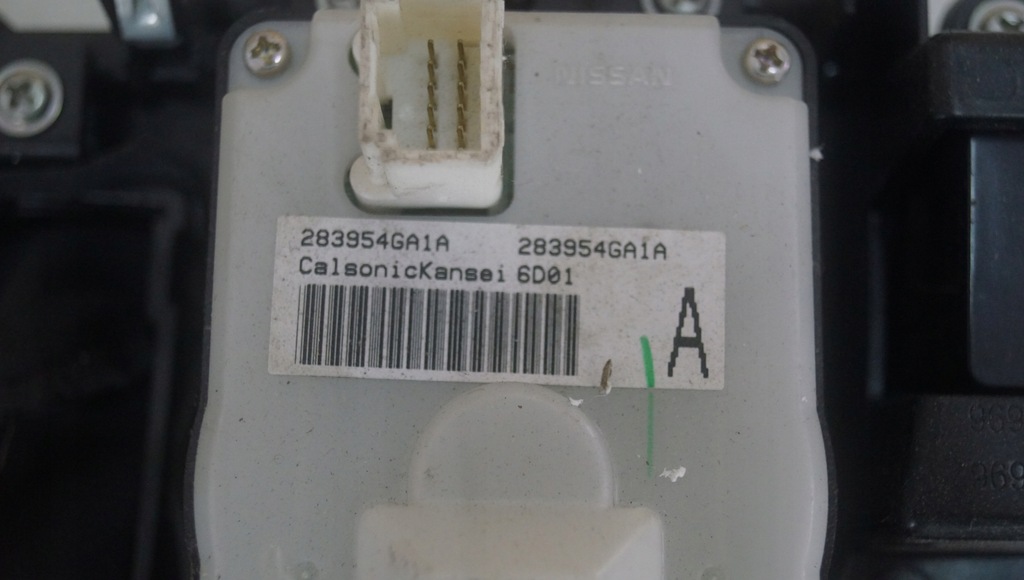 фото №13, Панель середній infiniti q60 688004ga0a