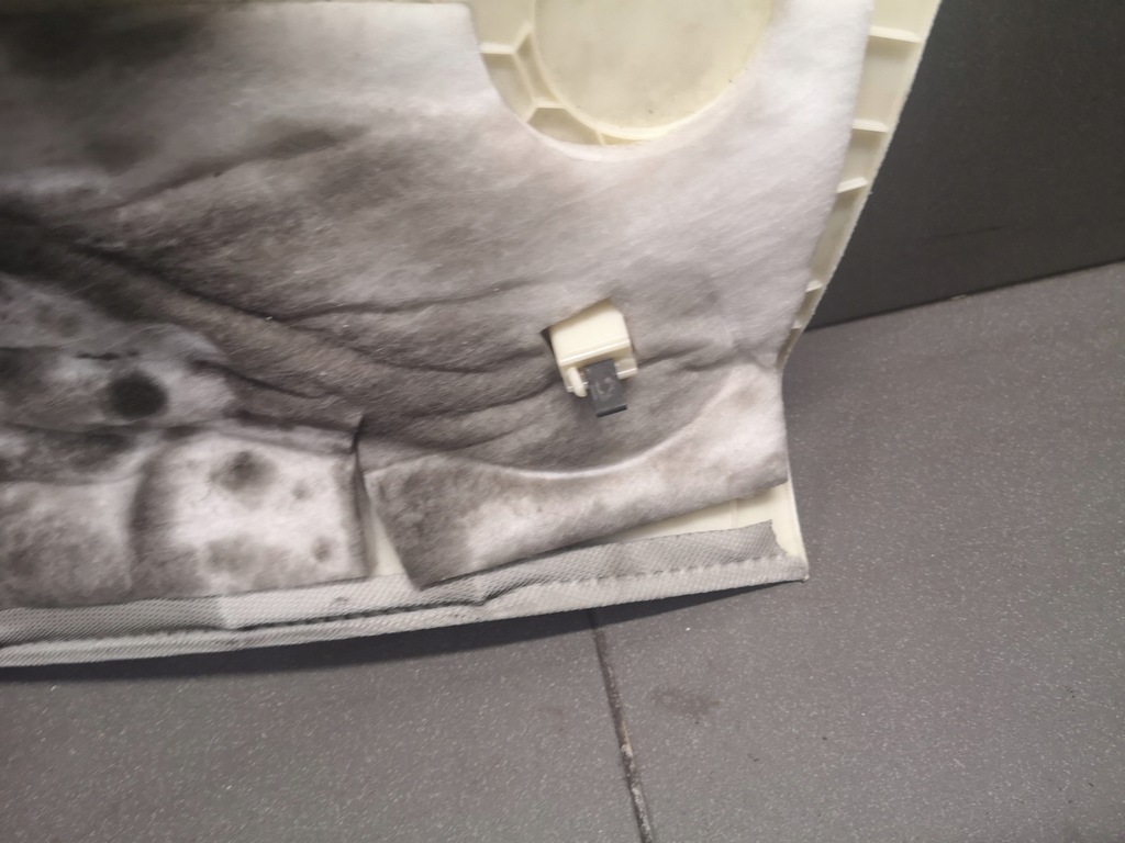 фото №10, Защита стойка потолочный audi a6 c6 4f9867246f