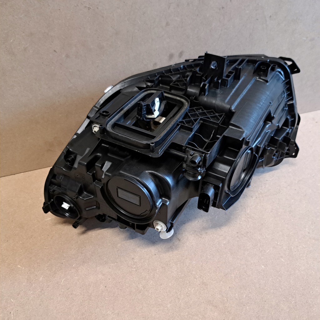 Mercedes eqa eqb w243 full led performance правий europa a2439069000 Доставка