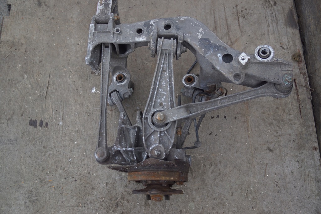 фото №10, Балка подрамник подвеска задняя porsche 911 996