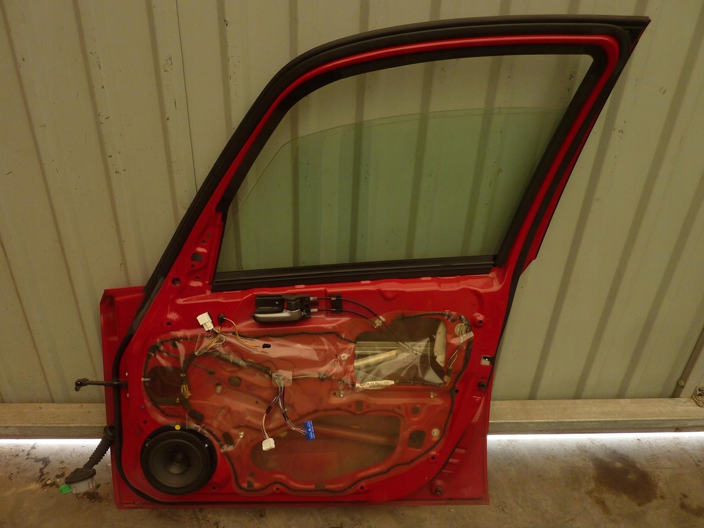 фото №13, Дверь suzuki sx4 06-14r. правое передние kod znb