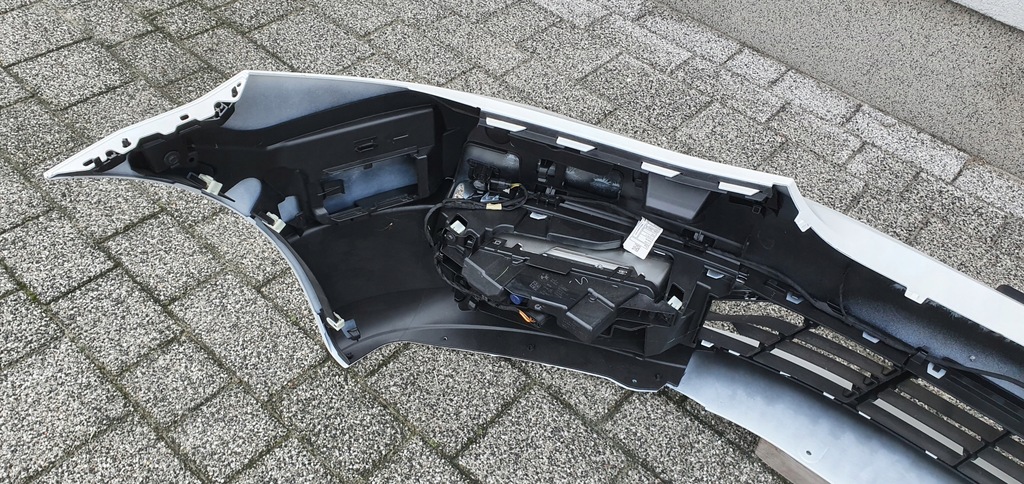 фото №12, Bmw g32 6 gt бампер перед оригинал c107