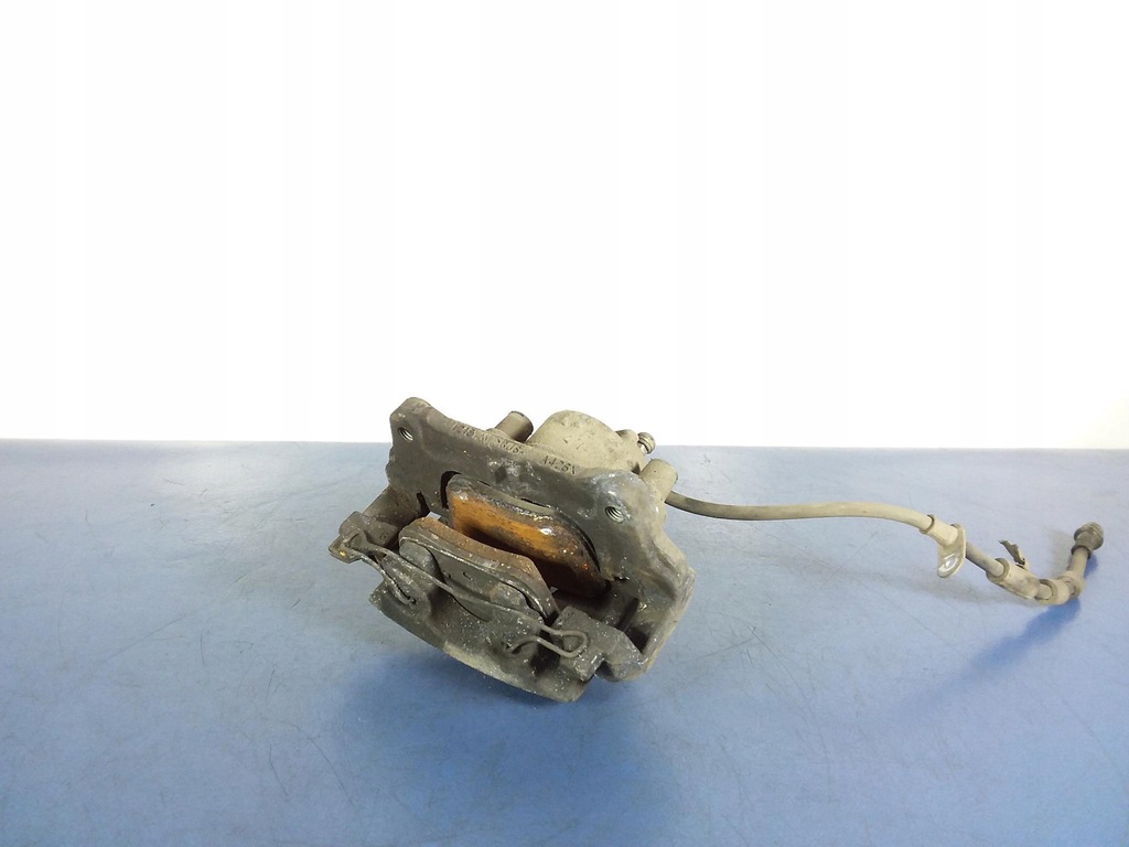 фото №5, Ford focus mk4 1.5 d супорт скоба перед правий