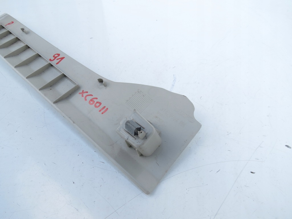 фото №9, Защита молдинг стойка a правый перед volvo xc60 ii