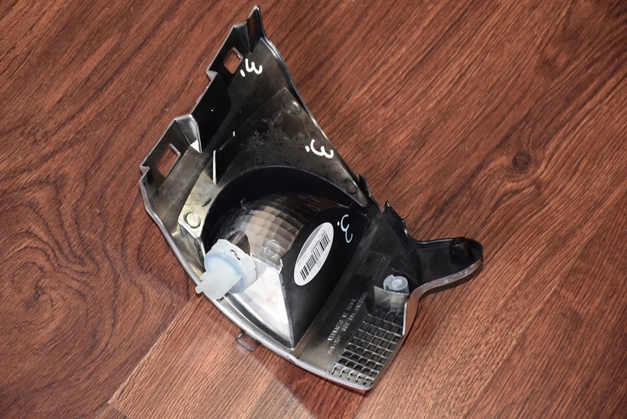 фото №16, Лампа бампера права задня citroen c3 aircross r2018