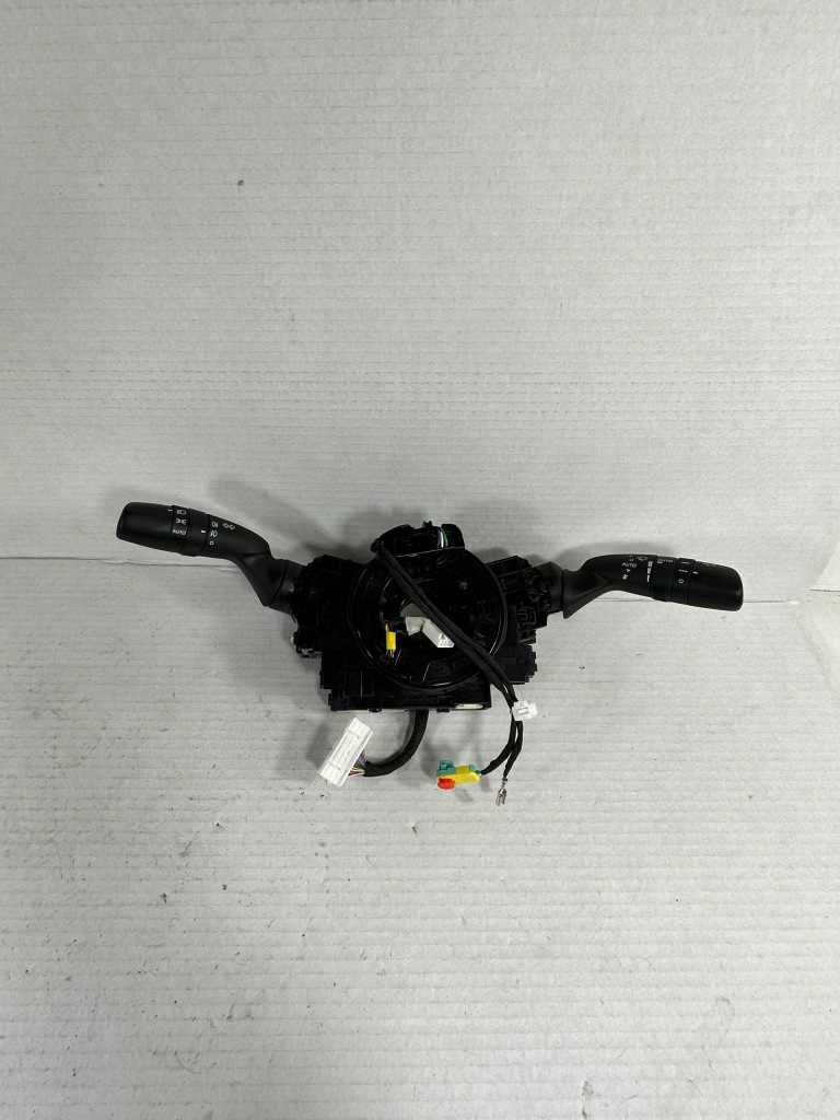 фото №1, Rav4 v переключатели лента подушка безопасности 12160-75l918