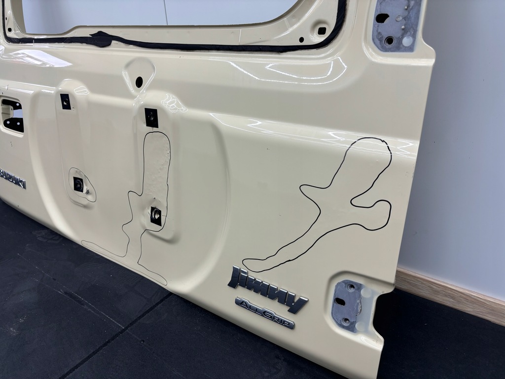 фото №9, Suzuki jimny iv 2018r-- крышка багажника багажника задняя poznań ==giełda==