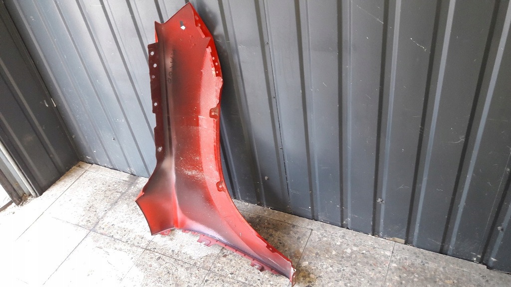 фото №14, Крыло левый skoda karoq красный