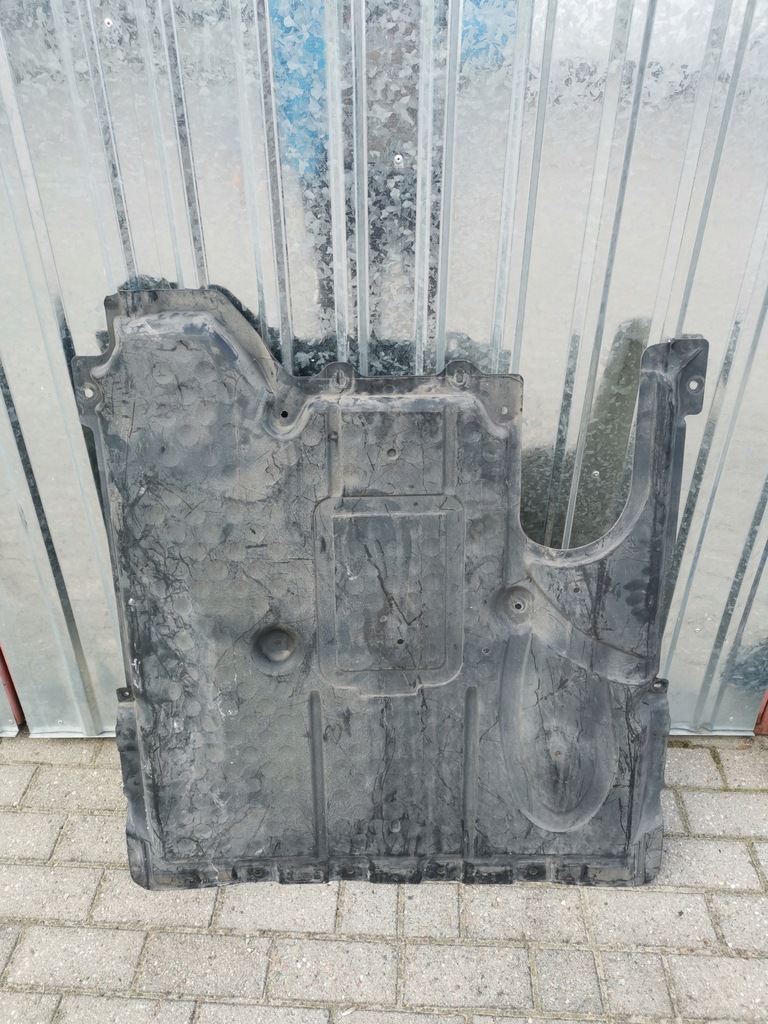 фото №1, W253 glc 17r защита pod двигатель a2535200323