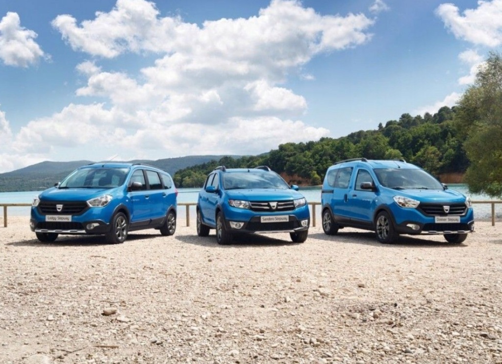 фото №4, Наклейка, надпис na двері dacia sandero stepway