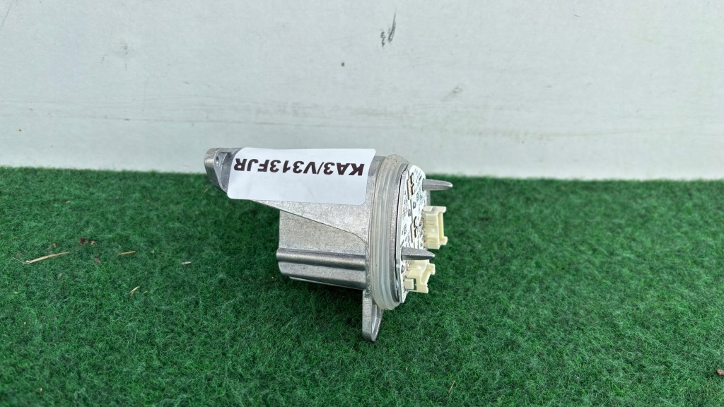 фото №1, Opel crossland x модуль led правый поворотник 90112532 ka3/v313fjr