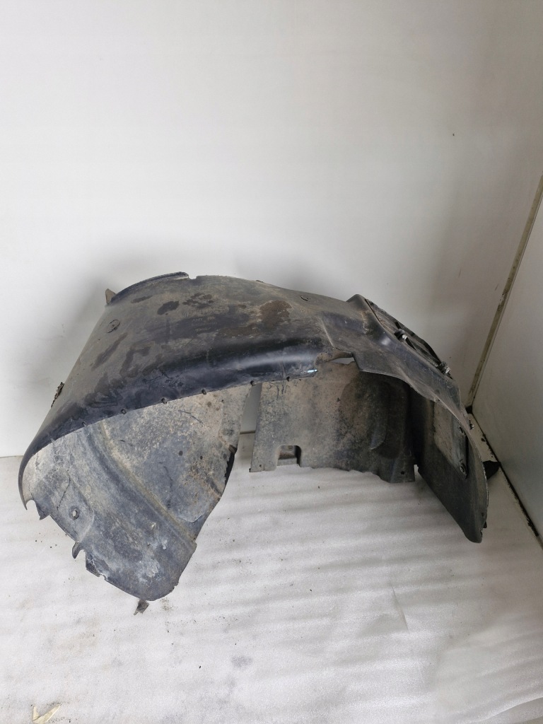 Купити Підкрилок правий перед 51886040 fiat 500l6