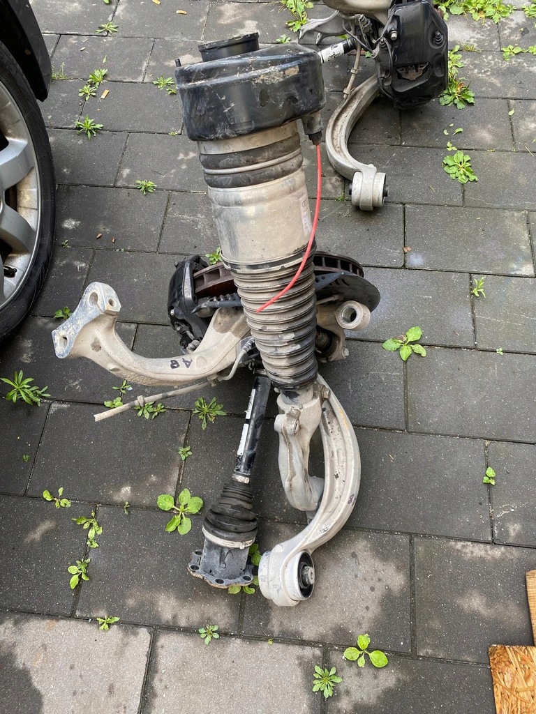 фото №6, Амортизатор поворотний кулак ступиця audi a8 d5 лівий lub правий