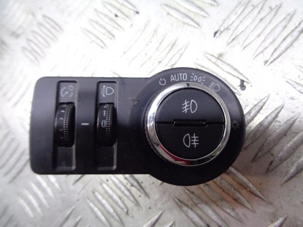 фото №1, Выключатель света opel insignia a uk