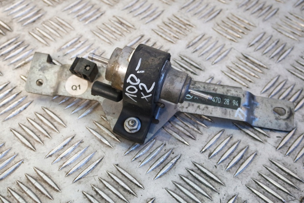 фото №1, Помпа webasto с кронштейн mercedes ml gl a1664702894