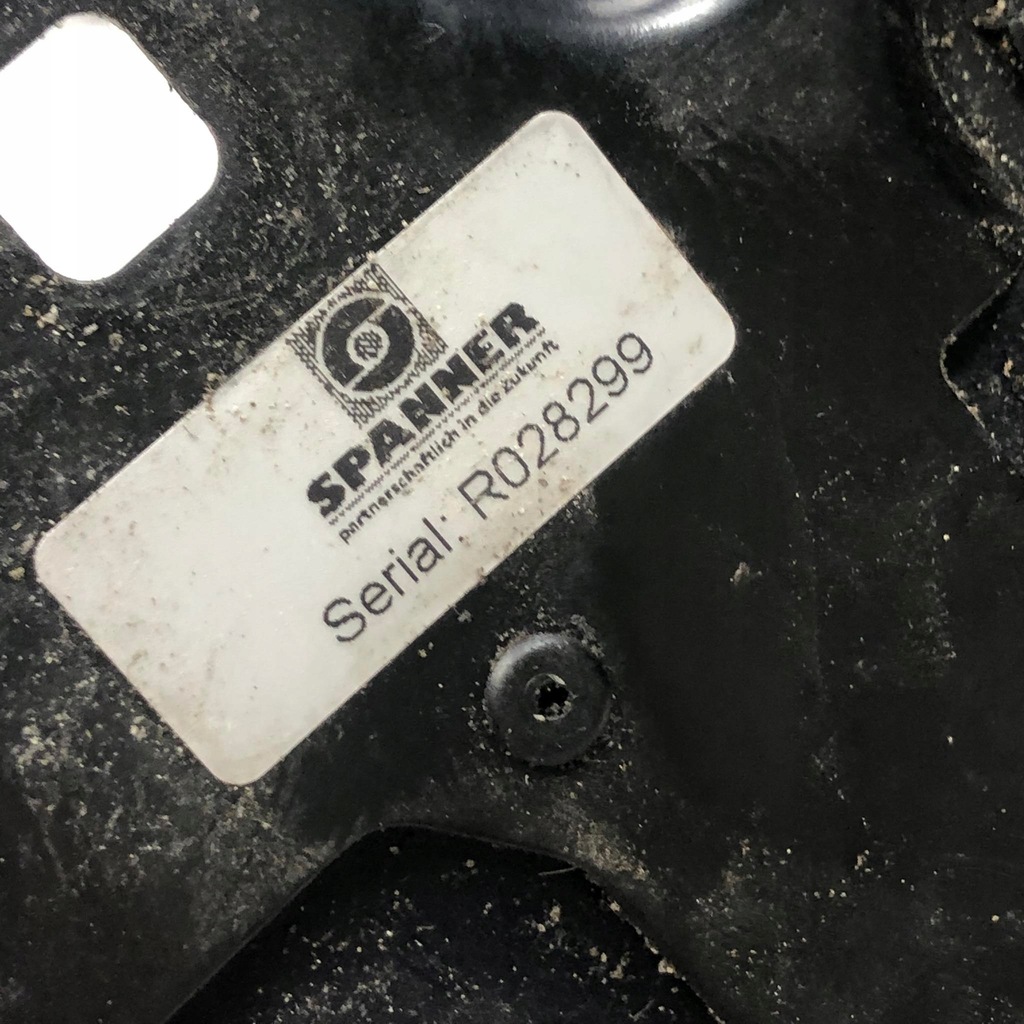 фото №8, Петля дах правий задня привід c70 ii