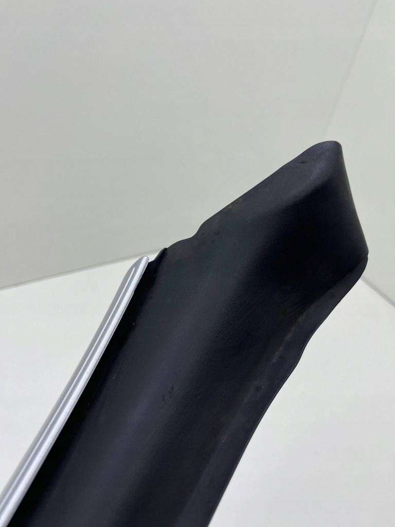 фото №9, Mercedes r172 slk молдинг скло лобове ліва 775 a1726900387