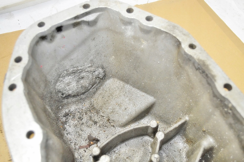 Volvo s80 v70 vw 2,5 tdi поддон масляная 074103603k в Украине