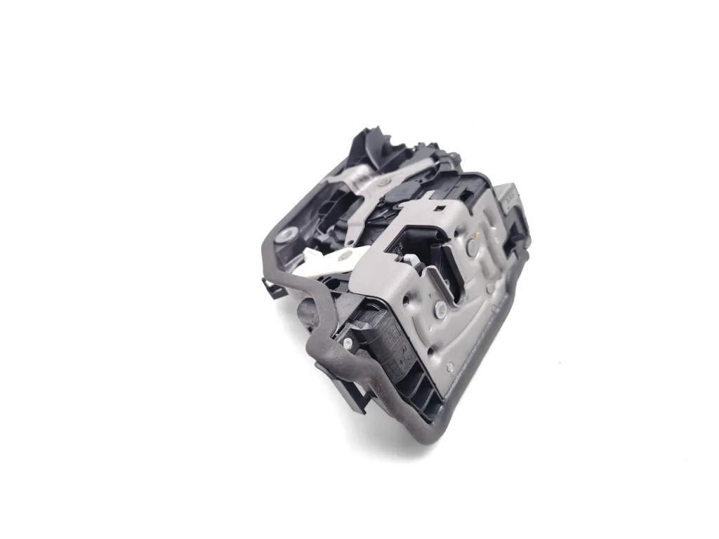 Bmw x4 замок дверь задних задний  левый 2019 suv 4/5dr 7473159 19864-10 18-20 Цена