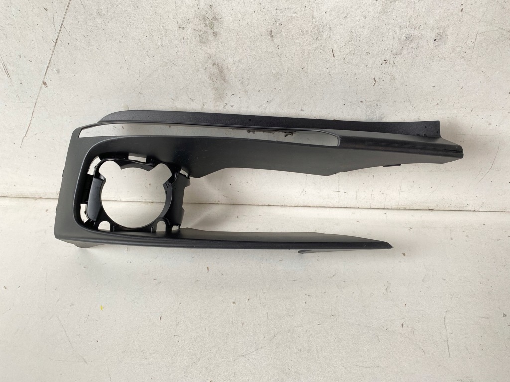 фото №1, Решітка радіатора решітка бампера права porsche panamera 971