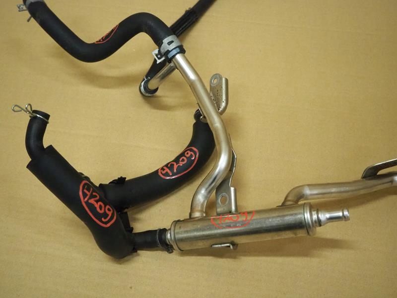 фото №2, Wąż труба трубка магистраль wody toyota yaris iii