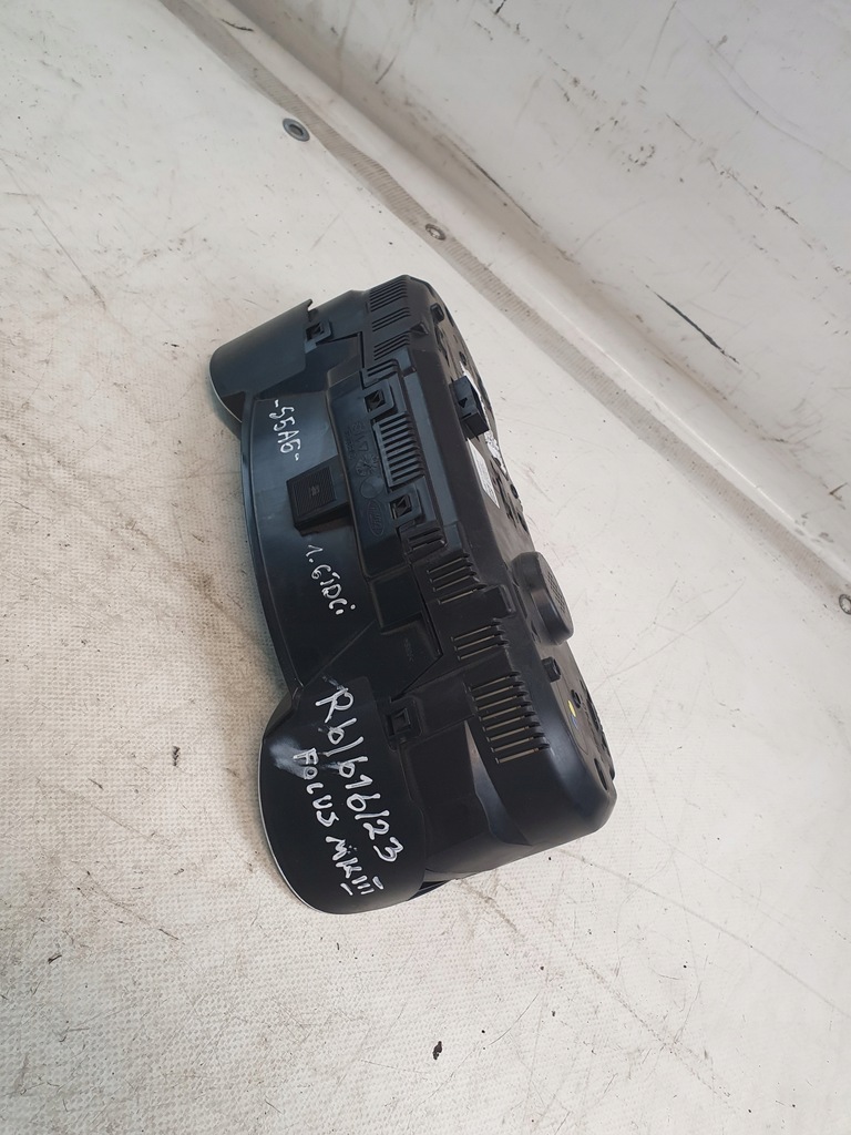 фото №15, Счетчик приборы bm5t-10849-cn ford focus mkiii 3 1.6 tdci 11r.