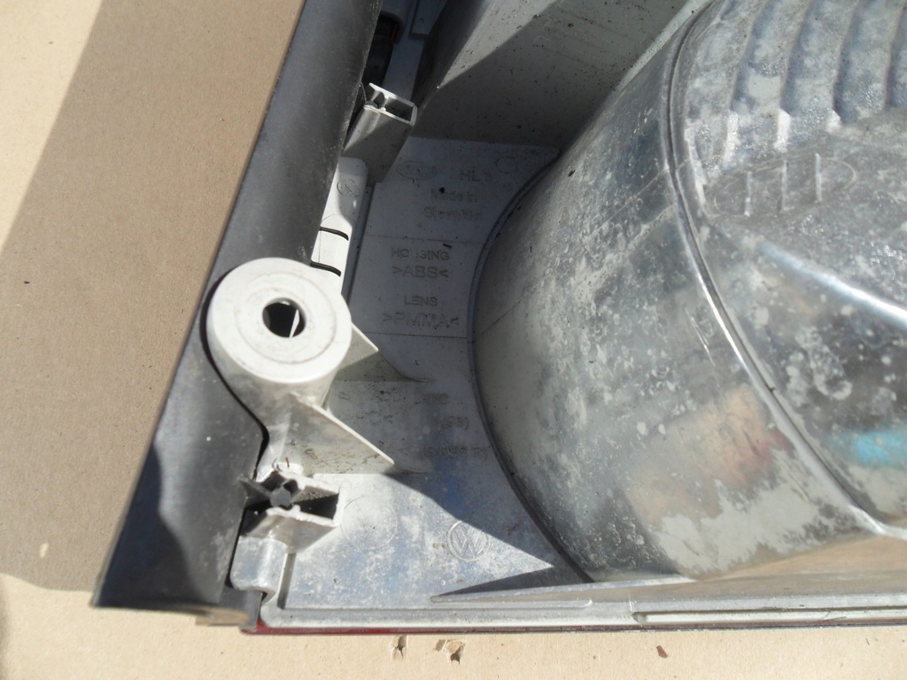 фото №12, Vw touran lift лампа левый задняя 1t0945257d