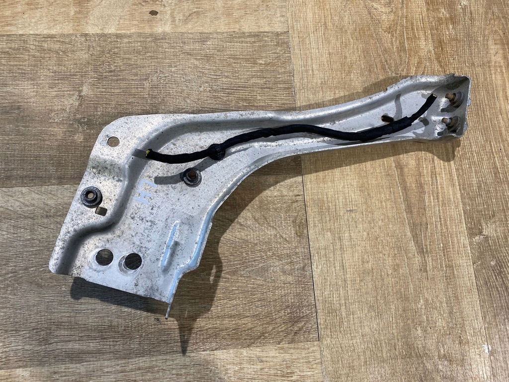 фото №1, Mercedes sl r231 w231 кронштейн лівий кронштейн ліва поперечина a2316202314