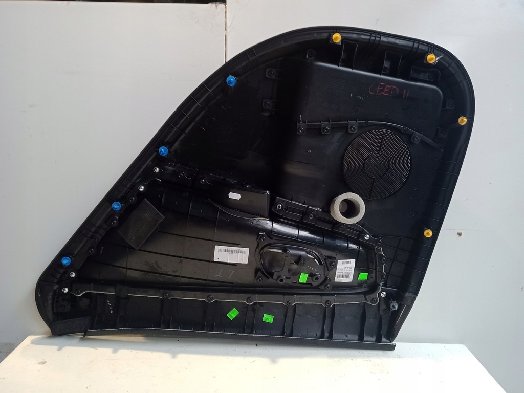 фото №7, Kia ceed ii kombi обшивка оббивка двері лівий задня 13r-