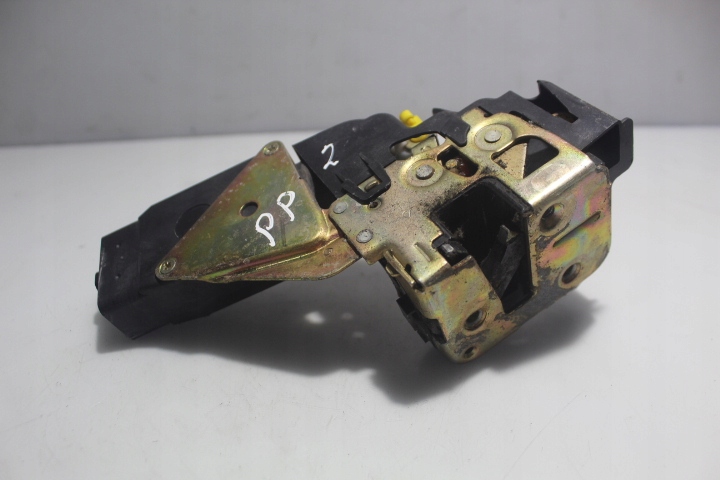 фото №1, Замок правый перед дверь mitsubishi carisma