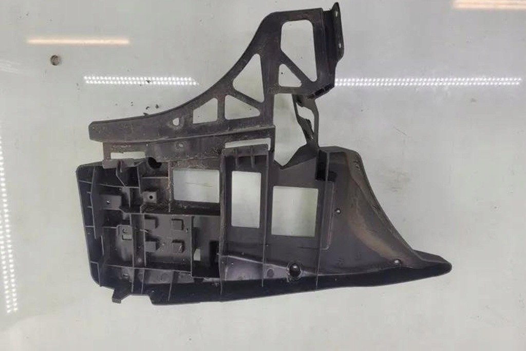 Лівий напрямна заднього бампера ford galaxy iii ck am2117e851aj 2.2l дизель Київ