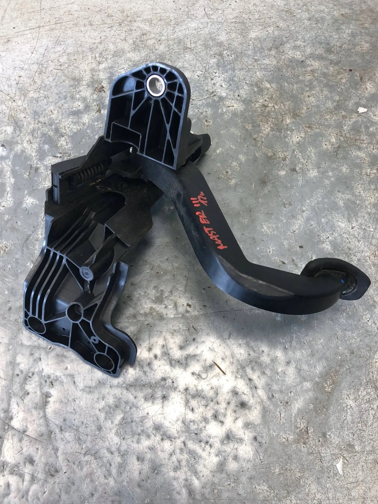 фото №5, Педаль сцепления renault master iii