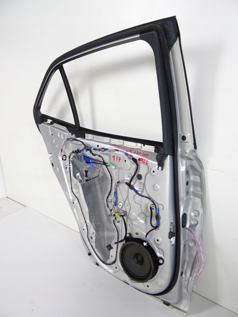 фото №14, Corolla xii e21 дверь левая задняя задние 1f7 hb 2019-