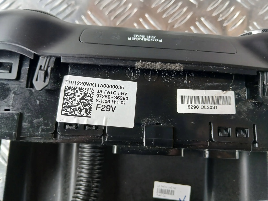 фото №7, Kia picanto iii панель управление обдув кондиционера 97250-g6290