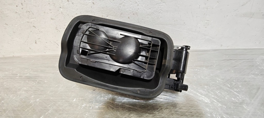 фото №1, Заливна горловина пального bmw 4 f32 f36