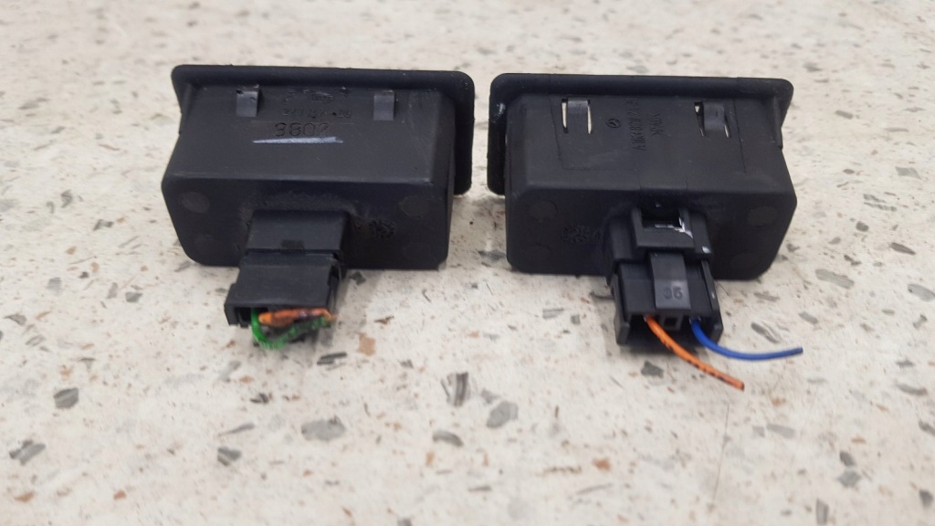 фото №5, Лампа освещение салона mercedes w163 lift