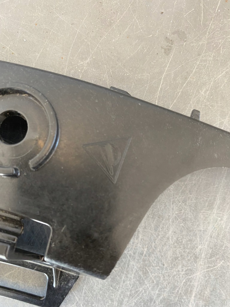 фото №8, Направляющая бампера задняя l ewy porsche panamera 971