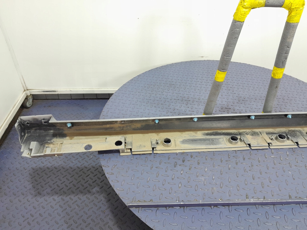 фото №7, Toyota corolla xii e21 sedan молдинг поріг поріг правий 75850-02230 1l0