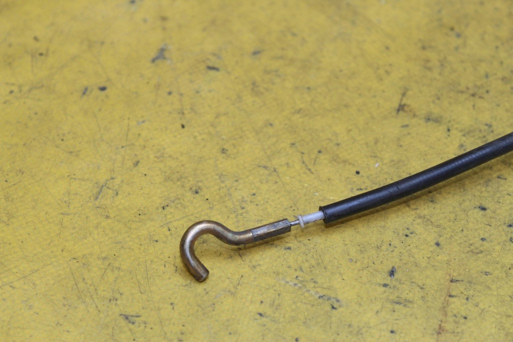 фото №6, Замок двері правий задня w203 kombi 2037300235