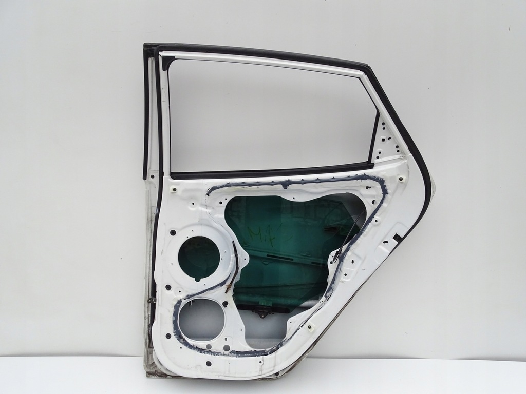 фото №14, Двері правий задня праве задні hyundai ix35 09-15r lift лак tcw